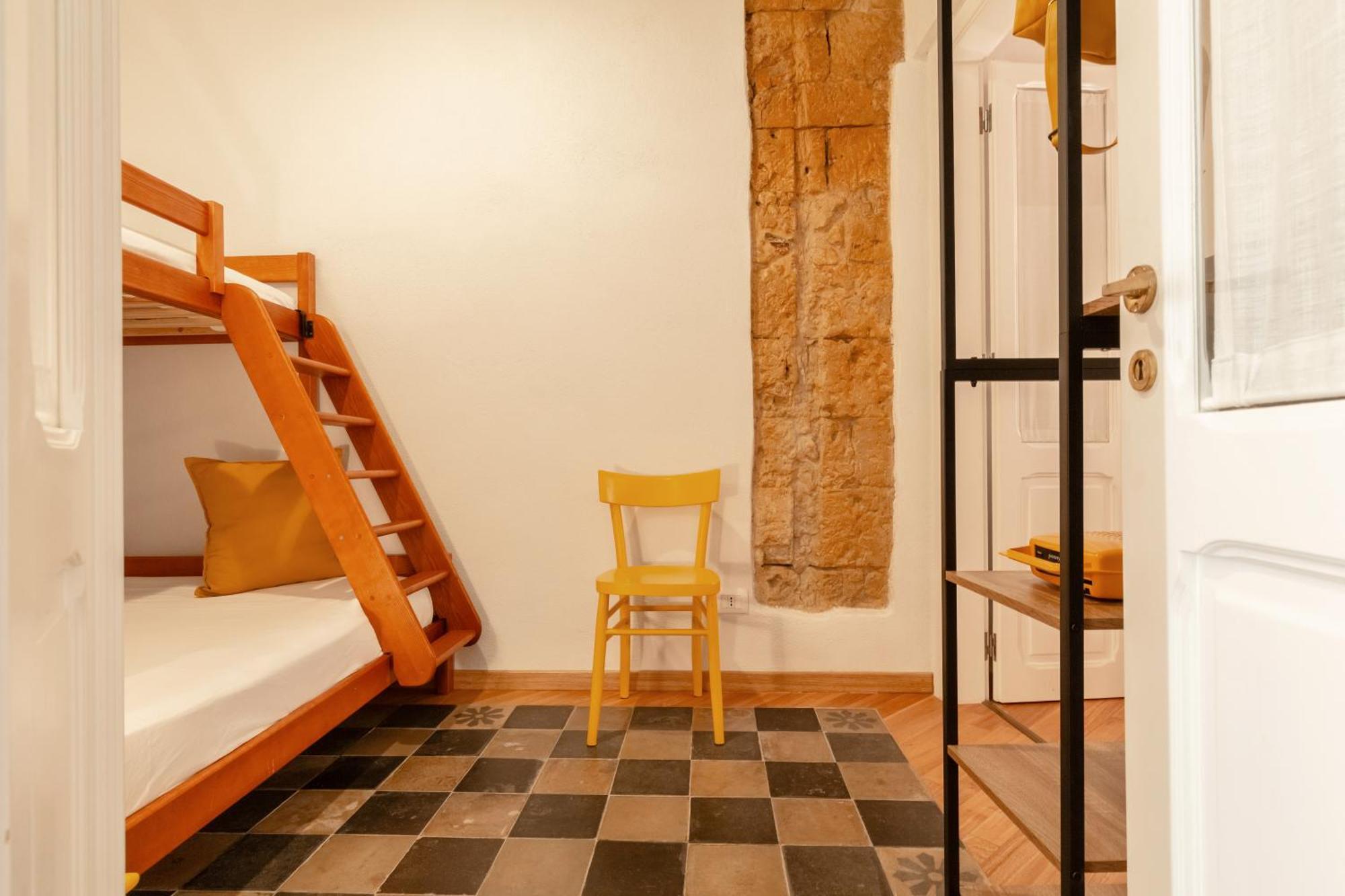Casa Storica Di Charme Con Vista Mare Nel Cuore Di Каляри Екстериор снимка